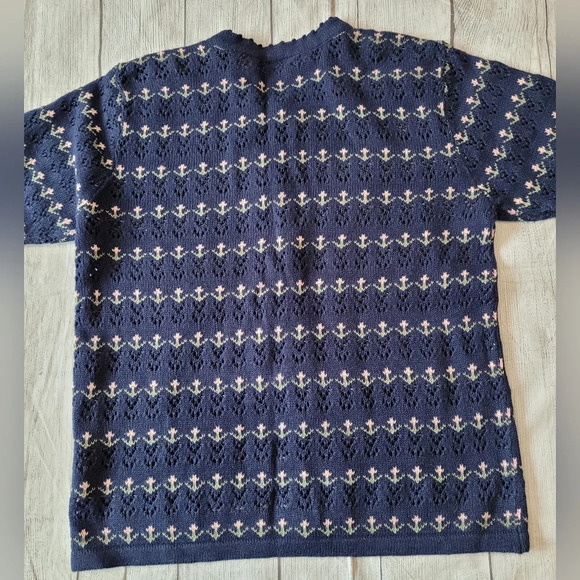 Northern Reflections Vintage Hong Kong •Sz Medium• Cottagecore Grandma Sweater - Picture 4 of 7
